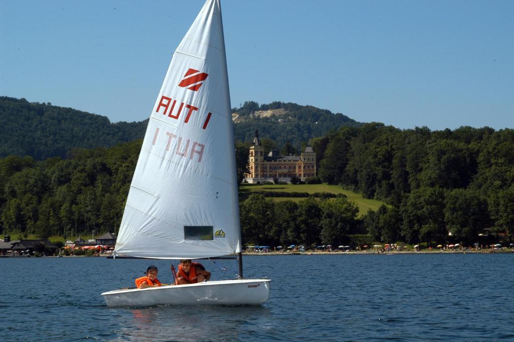 Hotel Altmuensterhof Buitenkant foto